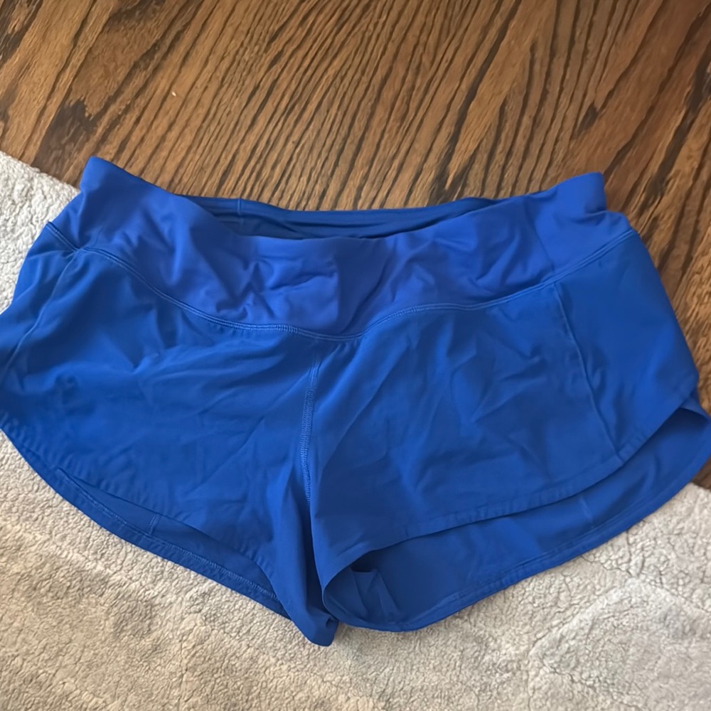 LULULEMON speed up shorts 2.5 in